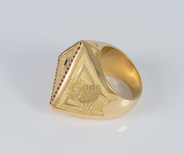 Anillo Iluminati de oro 18k 750