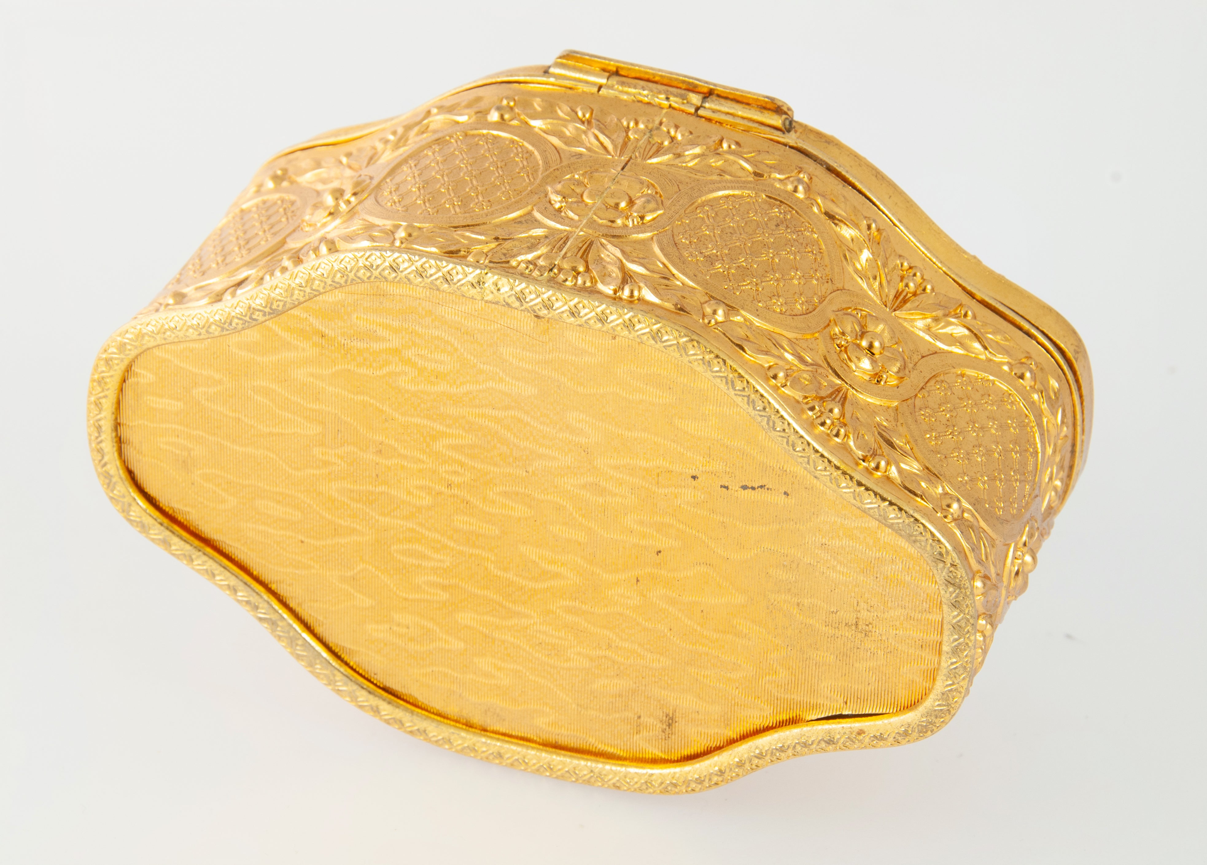 Caja joyero Art Nouveau de metal con cristal biselado y acolchado capitoné