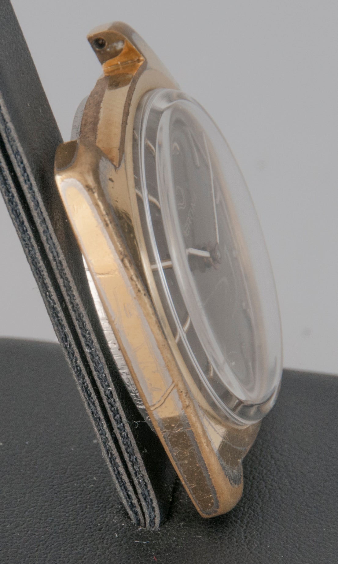 Certina Vintage Plaque G10 Ref: 117 10