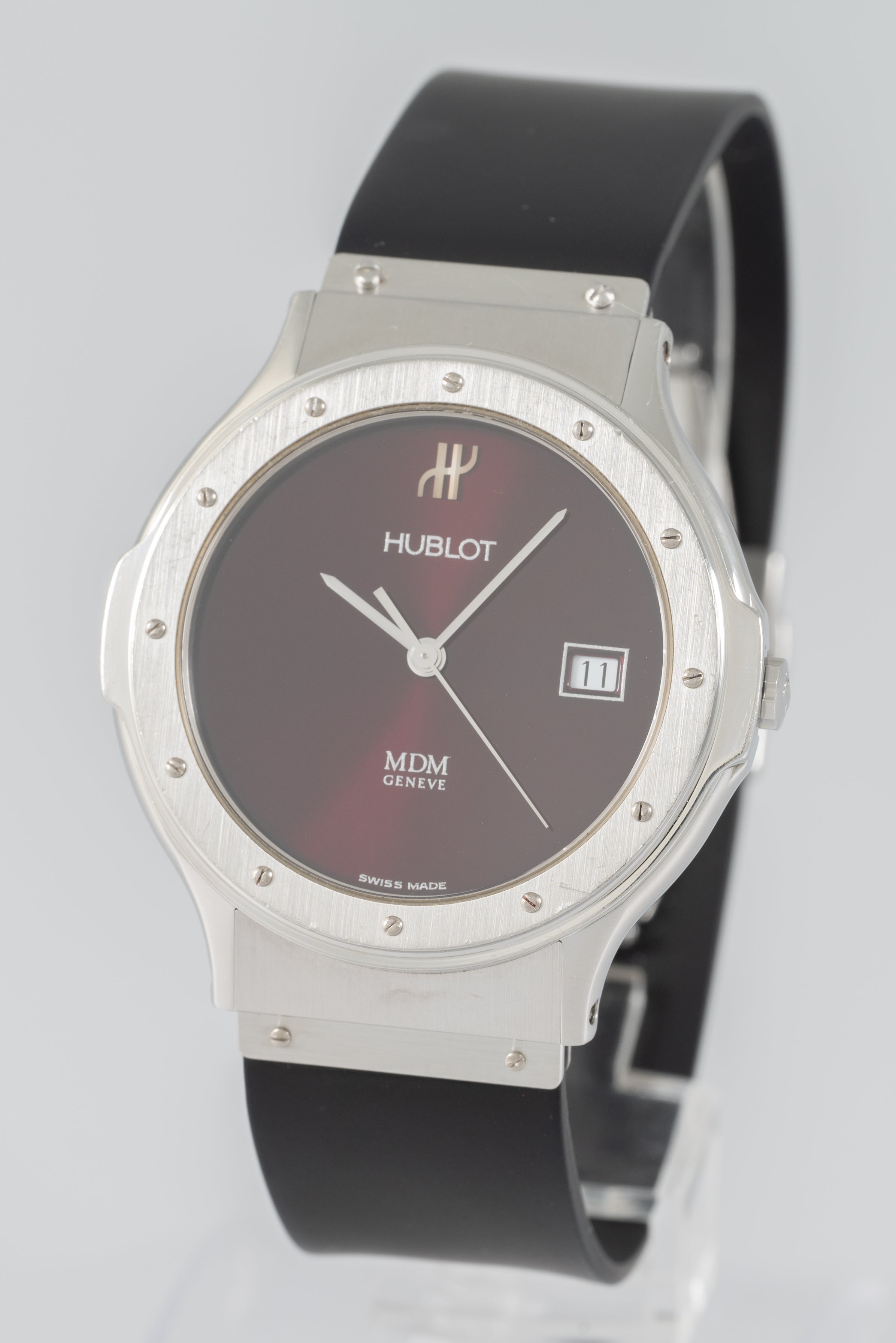 Hublot Classic MDM Geneve Burdeos Dial Ref: 1523.1