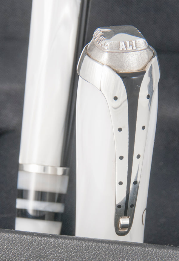 Montegrappa Muhammad Ali Sterling Silver Fountain Pen Limited Edition Nib 18k Gold