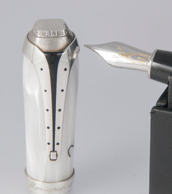 Montegrappa Muhammad Ali Sterling Silver Fountain Pen Limited Edition Nib 18k Gold