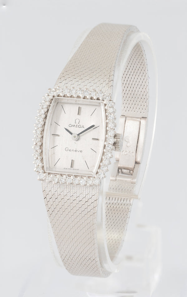 Omega Geneve White Gold 18k and Diamonds 0.4 ct Square Dial