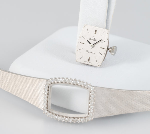 Omega Geneve White Gold 18k and Diamonds 0.4 ct Square Dial