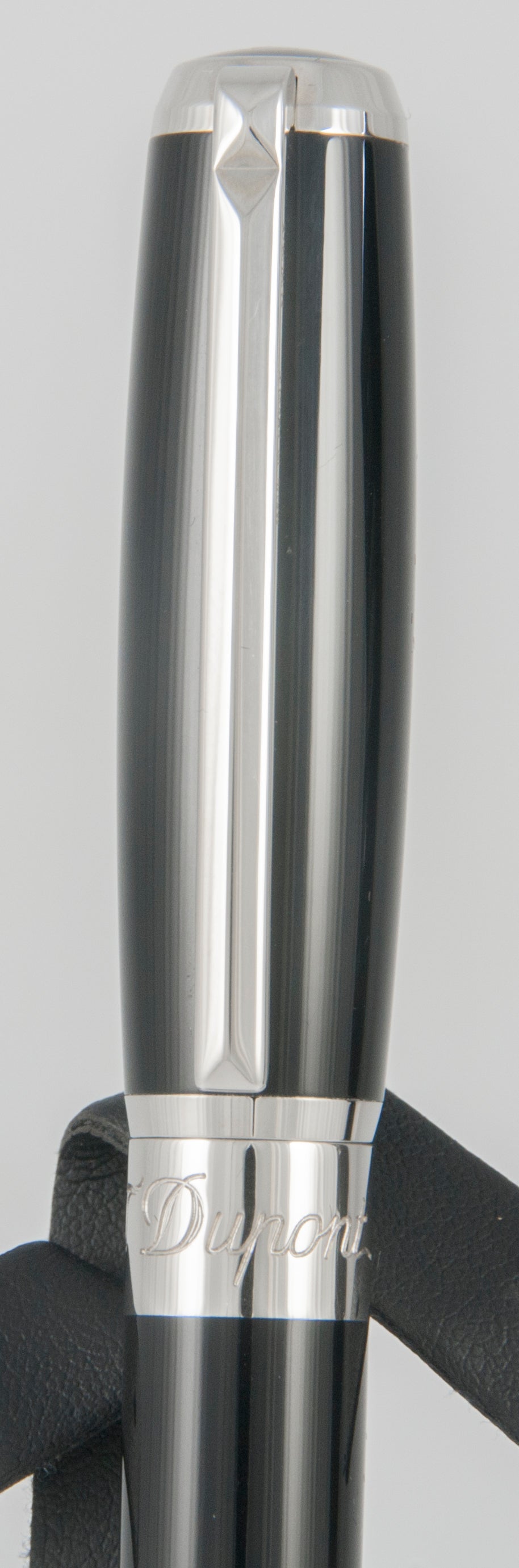 S.T. Dupont Elysee Line D Fountain Pen Nib 14k 585