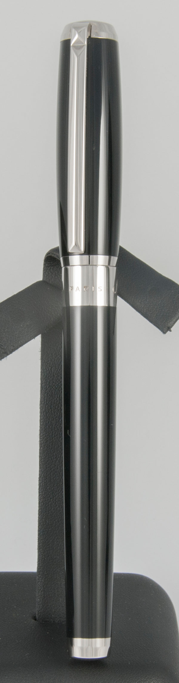 S.T. Dupont Elysee Line D Fountain Pen Nib 14k 585