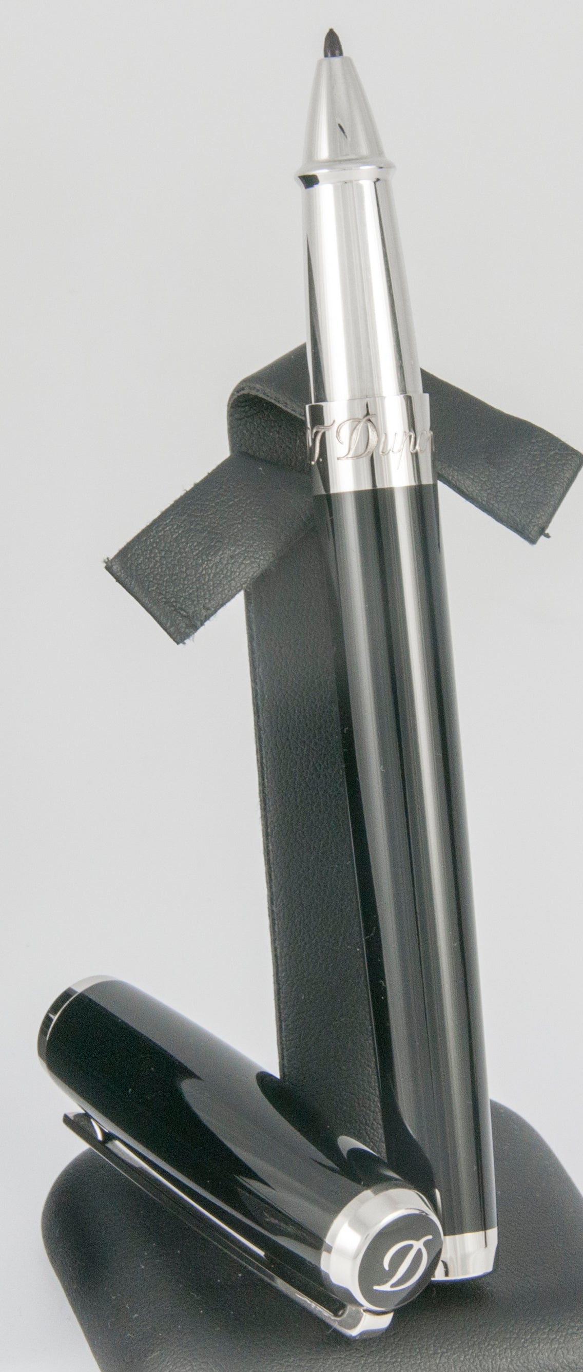 S.T. Dupont Elysee Line D Rollerball Pen