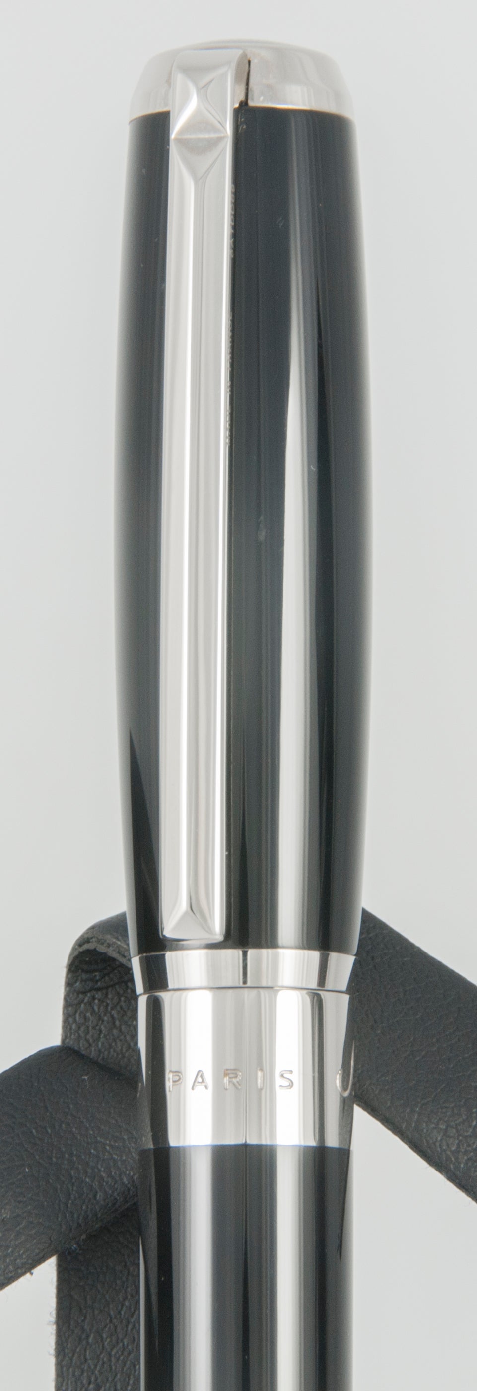 S.T. Dupont Elysee Line D Rollerball Pen