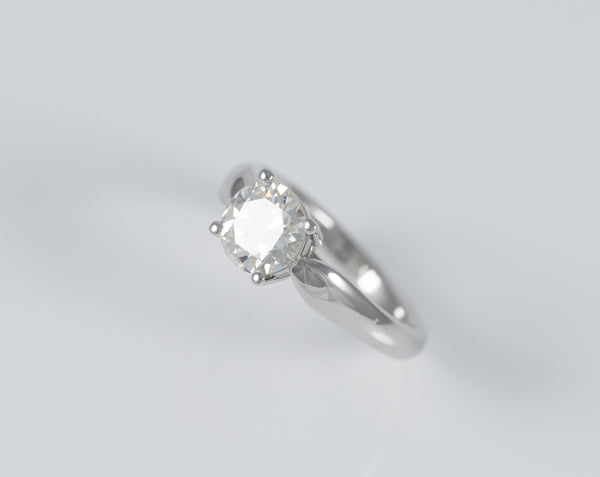 Anillo en oro blanco 18k con diamante 1.40 ct