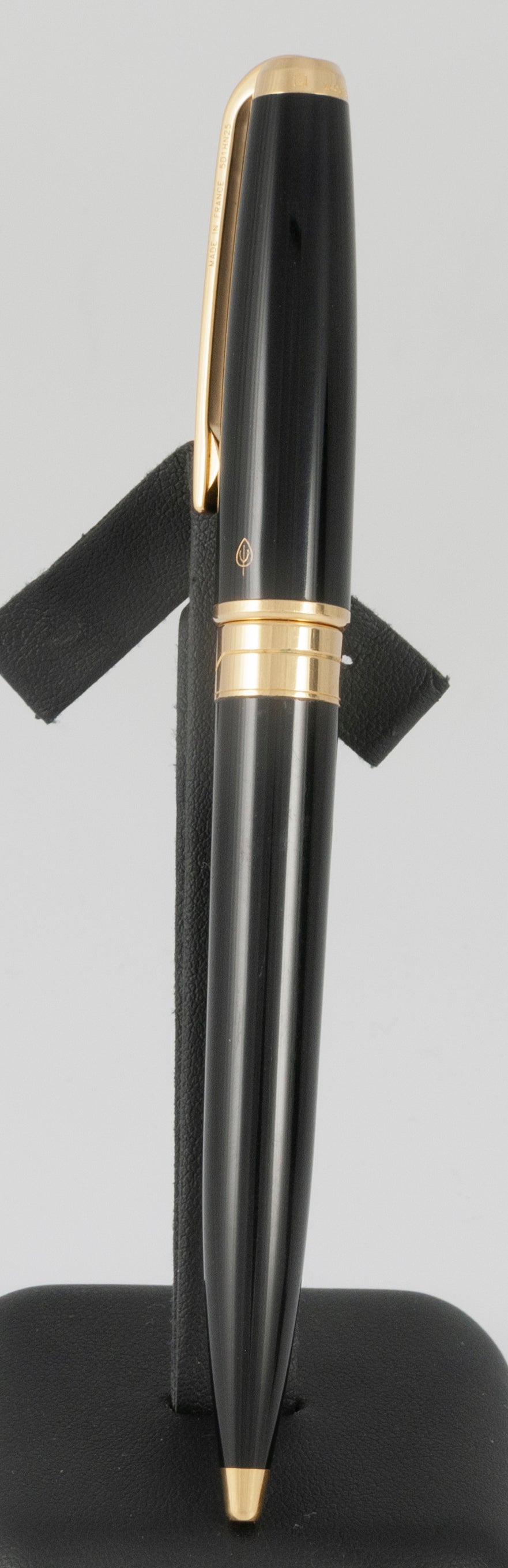 S.T. Dupont Rollerball Pen Laque de Chine