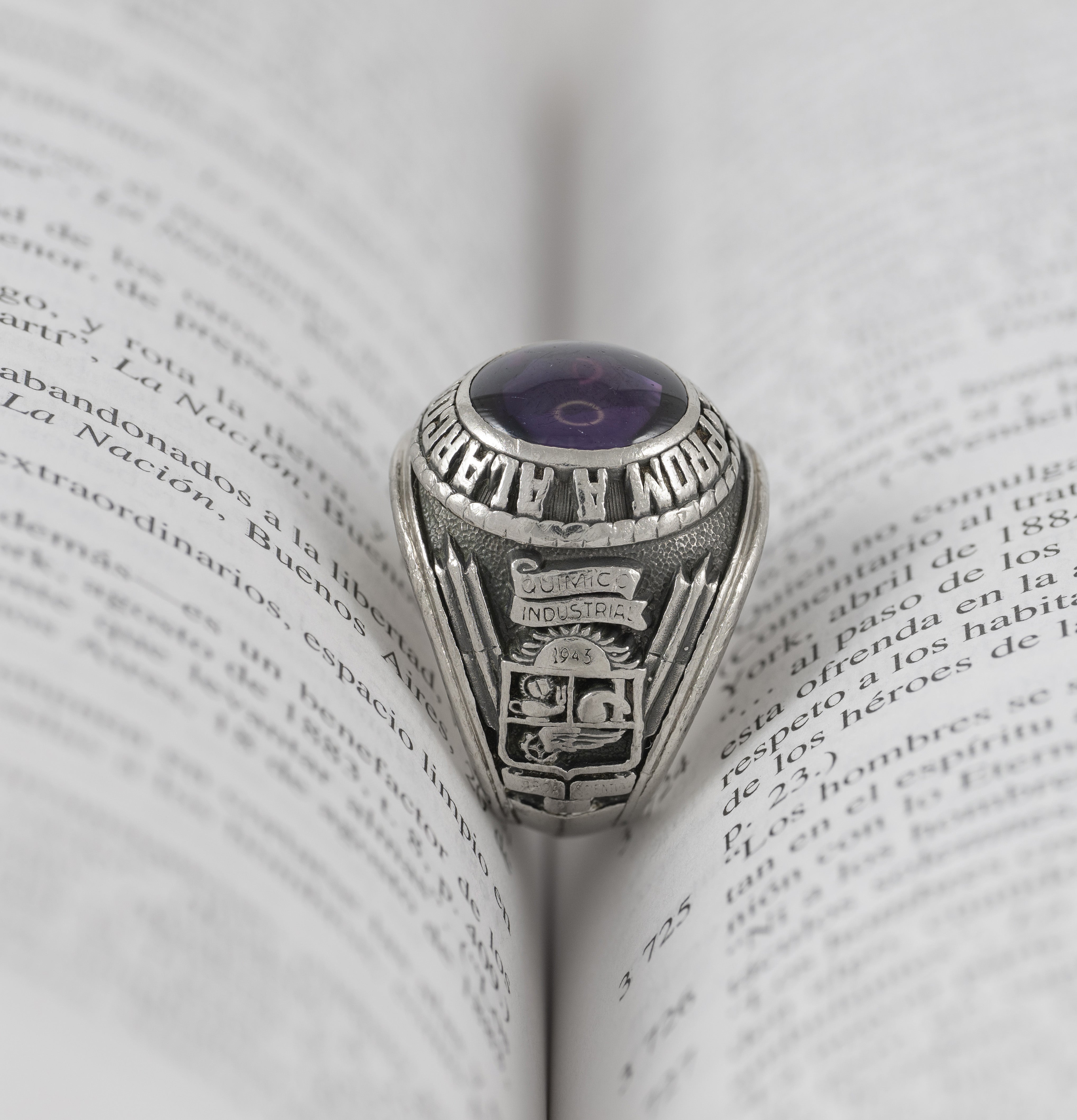 Anillo Josten's de graduación Universidad Química Industrial Venezuela 1974-1978