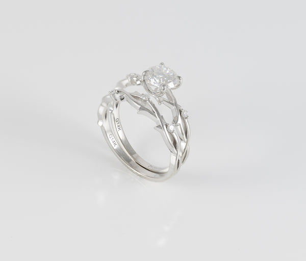 Conjunto de anillo de compromiso y alianza de boda en oro blanco 14k con moissanita 1 ct