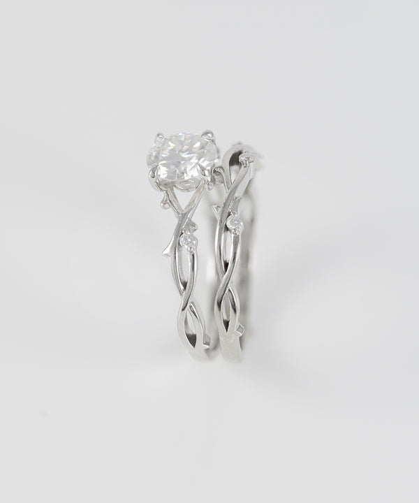 Conjunto de anillo de compromiso y alianza de boda en oro blanco 14k con moissanita 1 ct