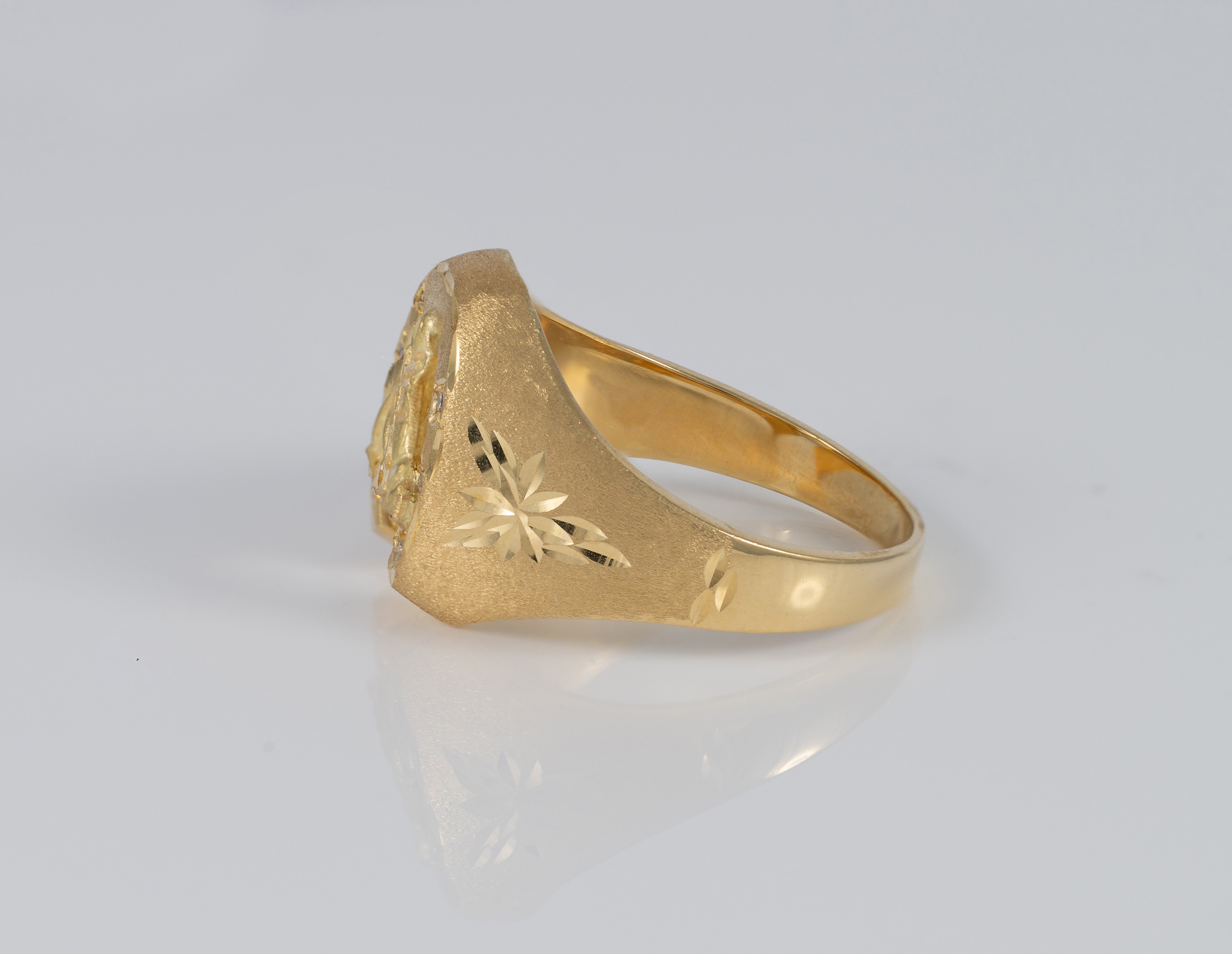 Anillo herradura caballo de oro 18k 750