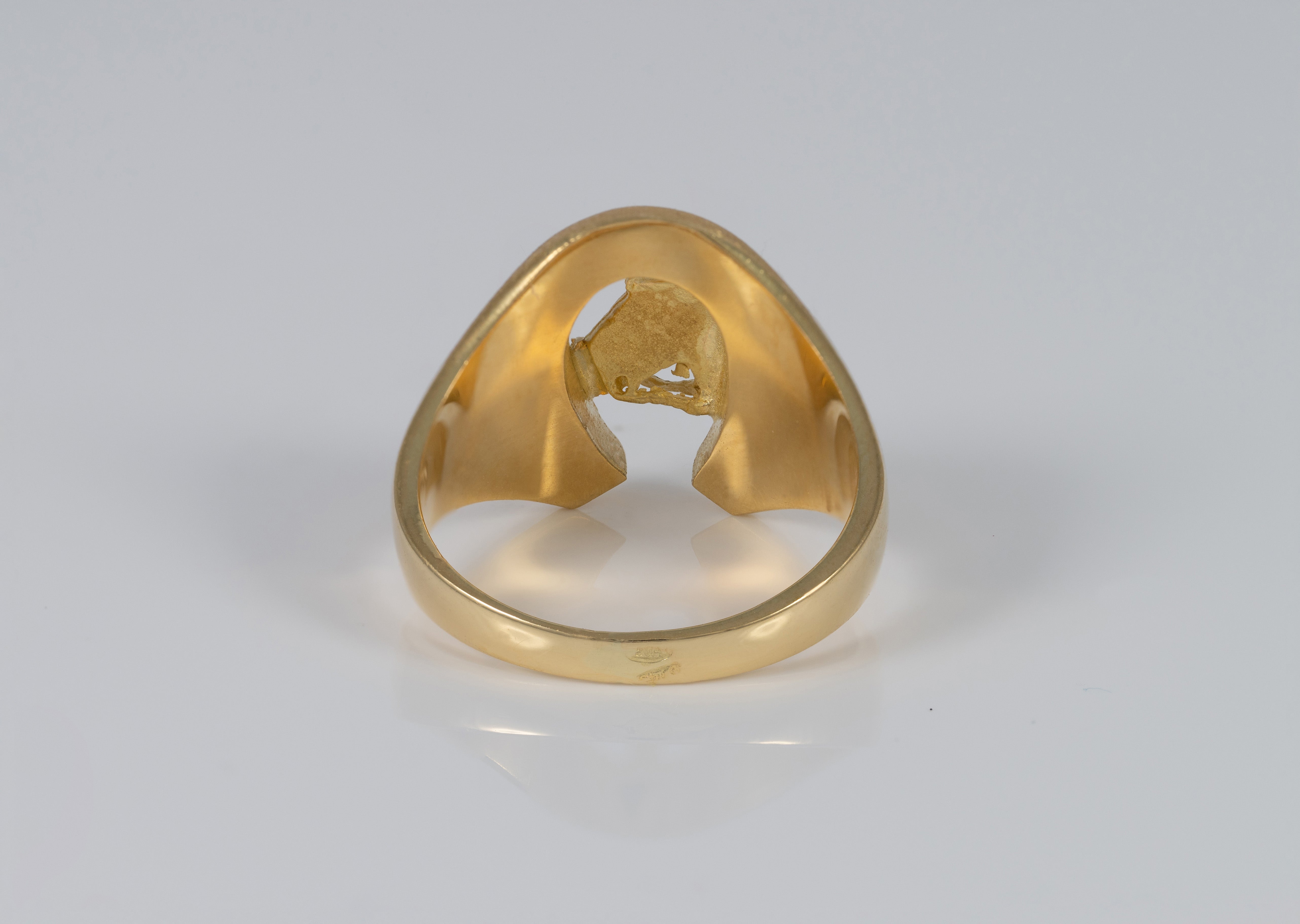 Anillo herradura caballo de oro 18k 750