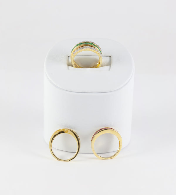 Anillo Infinity en oro amarillo 18k con diamantes zafiros rubíes y esmeraldas