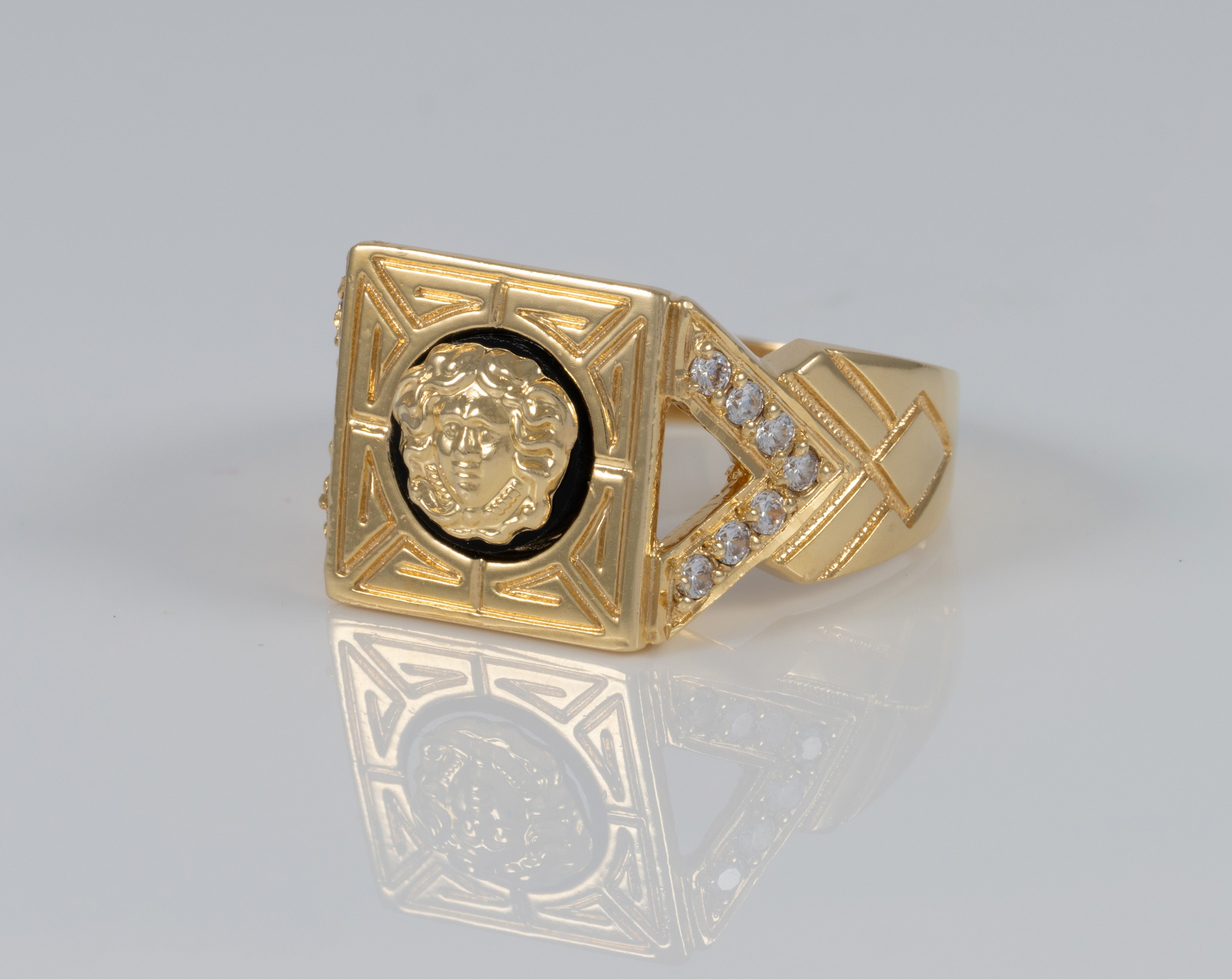 Anillo de oro 18k 750