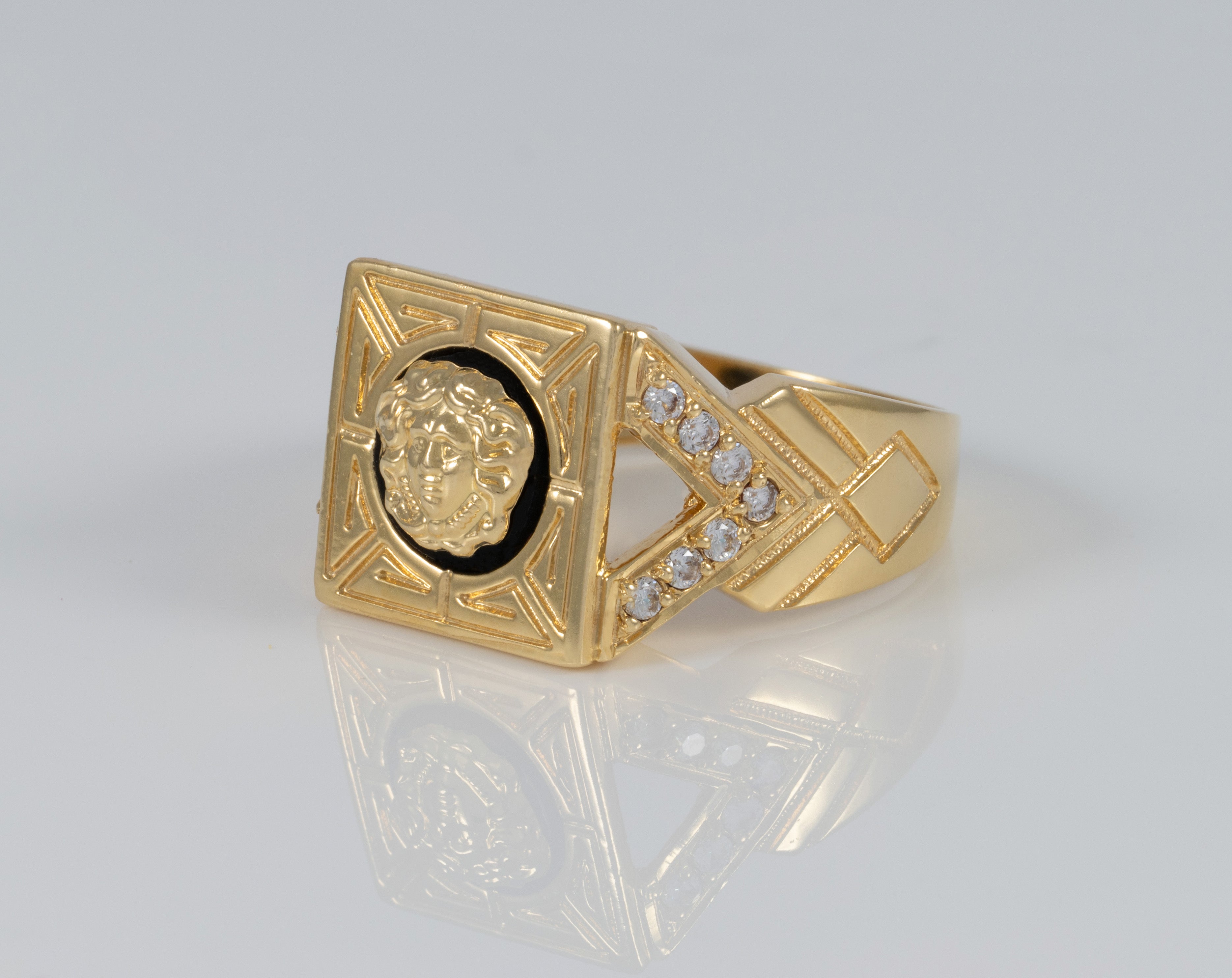 Anillo de oro 18k 750