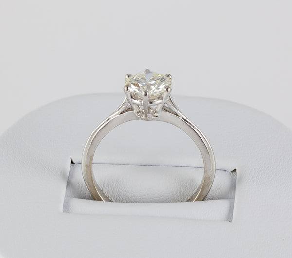 Anillo en oro blanco 18k con brillante de 1.3 ct