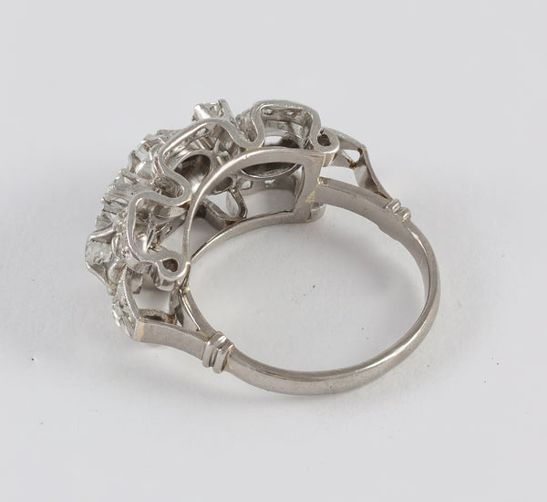 Anillo en oro blanco 18k y brillantes