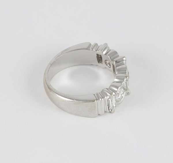 Anillo en oro blanco 18k y brillantes 1.05 ct