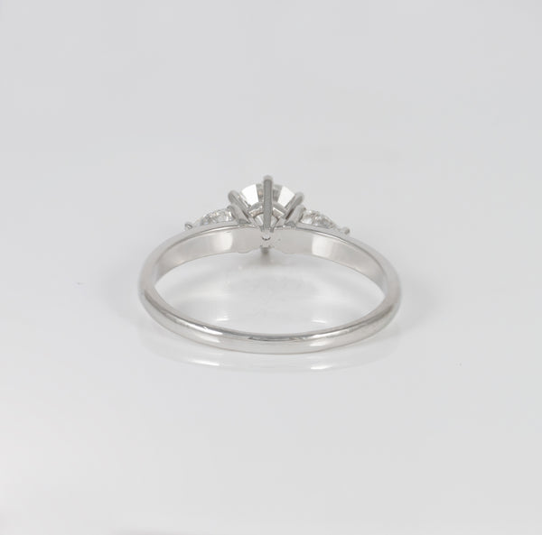 Anillo en oro blanco 18k con diamantes 1.77 ct