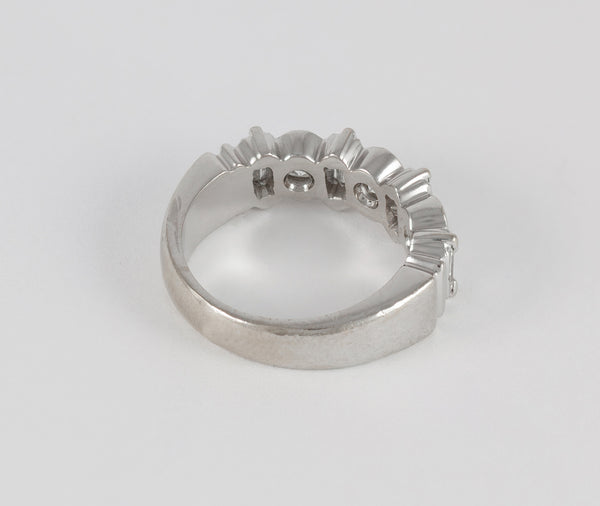 Anillo en oro blanco 18k y brillantes 1.05 ct