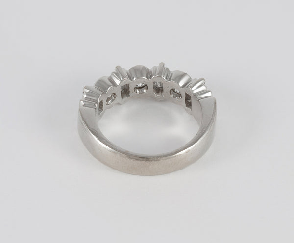 Anillo en oro blanco 18k y brillantes 1.05 ct