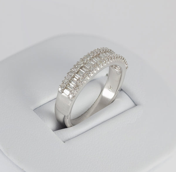 Anillo en oro blanco 18k con brillantes 1 ct