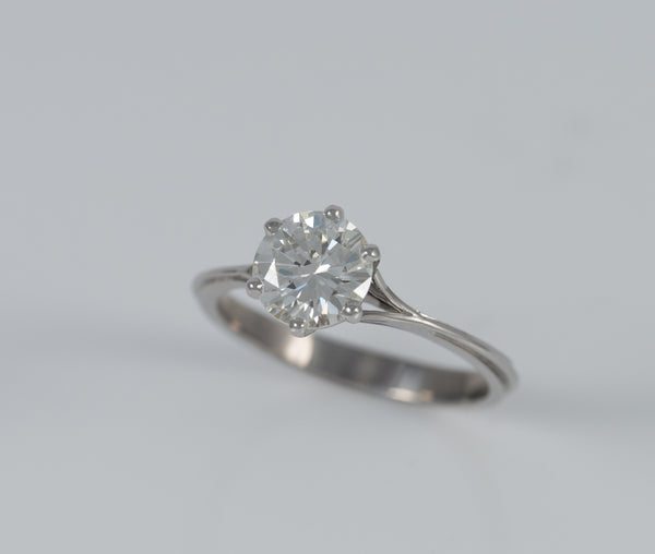 Anillo en oro blanco 18k con diamante 1.41 ct