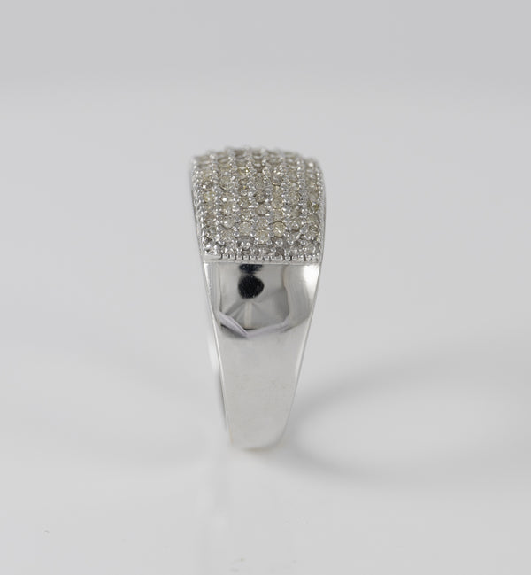 Anillo en oro blanco 18k con brillantes