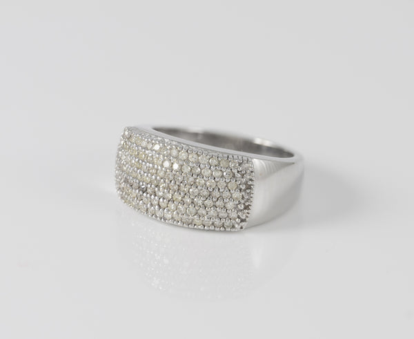 Anillo en oro blanco 18k con brillantes