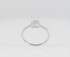 Anillo de compromiso halo oculto oro blanco 14k con moissanita 3 ct