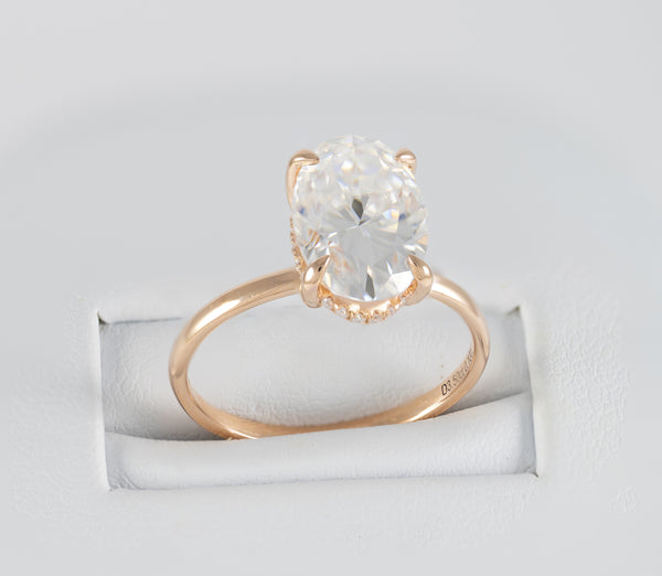 Anillo de compromiso halo oculto oro rosa 14k con moissanita 3.5 ct