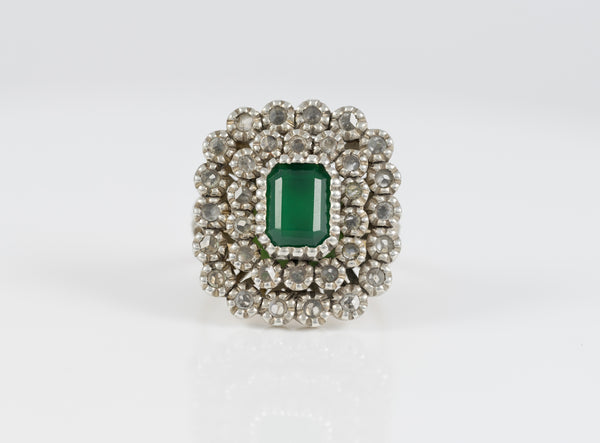 Anillo antiguo en oro amarillo 18k y plata con zafiros blancos