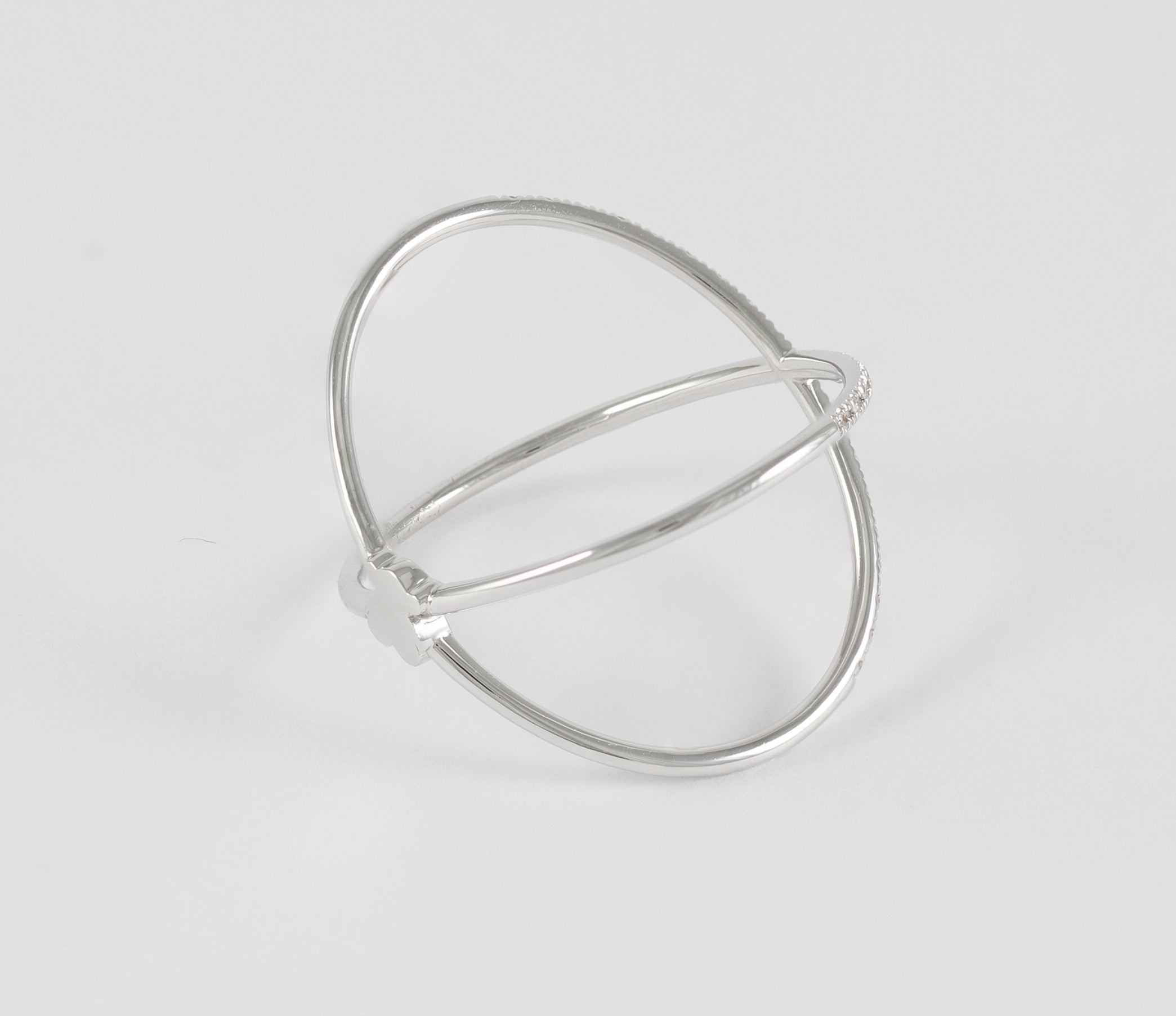 Anillo Tous Diamonds en oro blanco 18k con diamantes