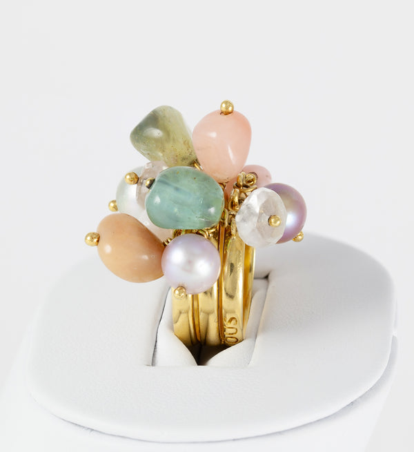 Anillo Tous en oro amarillo 18k con cuarzos y perlas