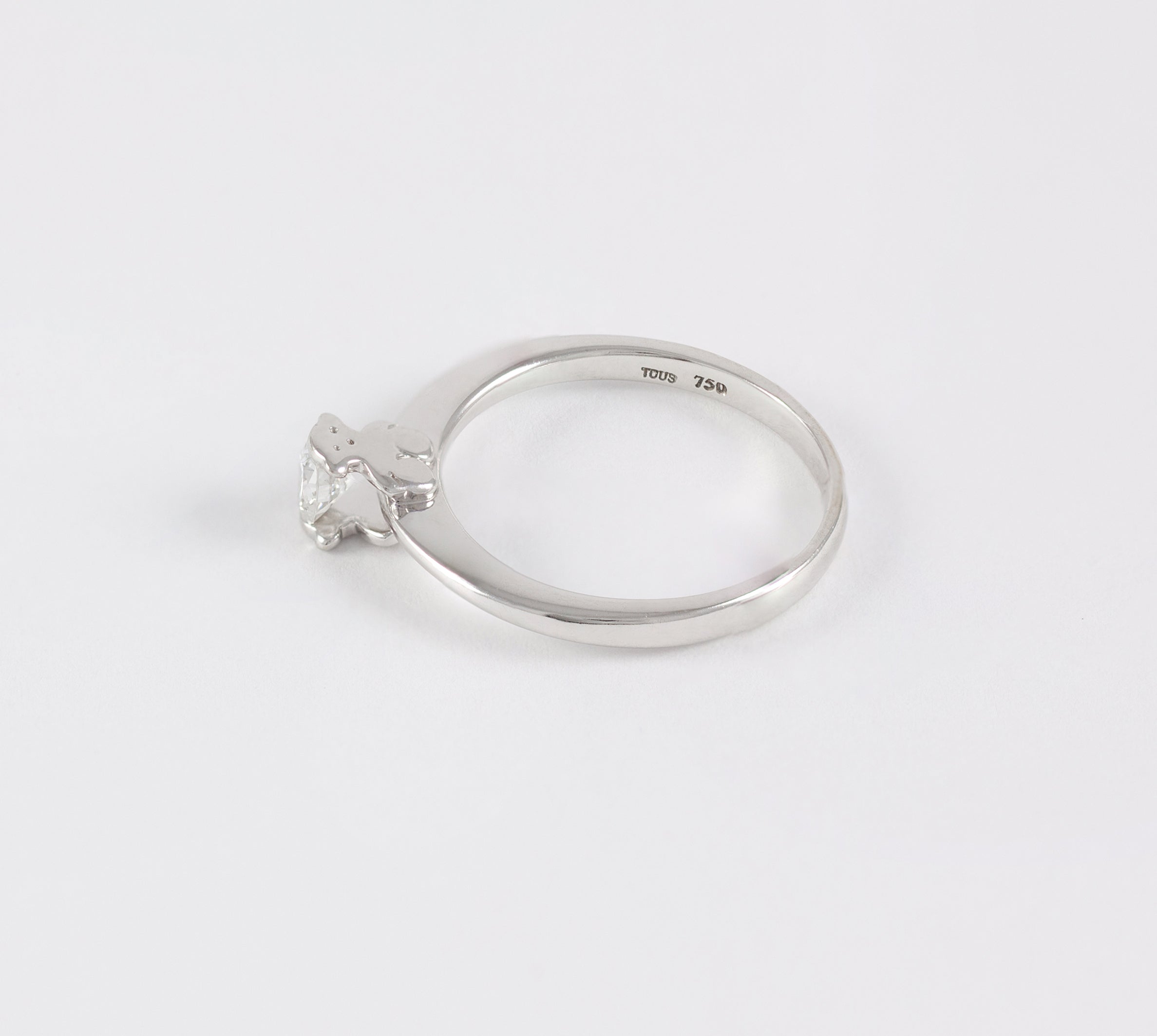 Anillo Tous en oro blanco 18k con brillante 0.25 ct