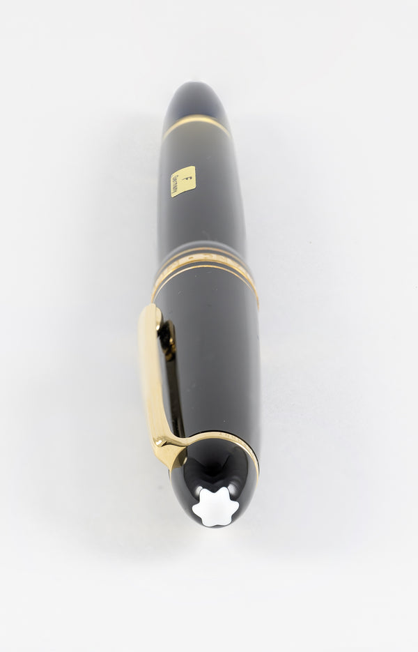 Montblanc Meisterstück Fountain Pen 585 14k Gold Nib