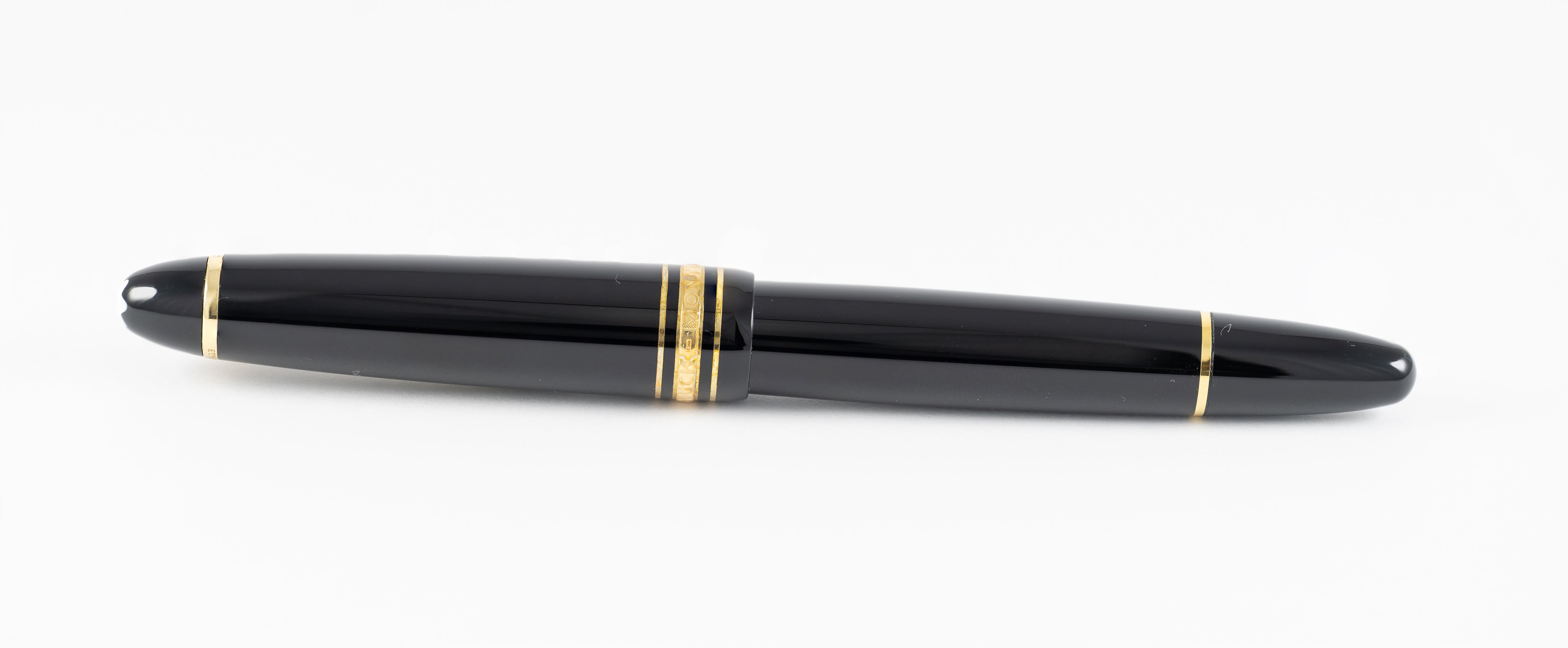Montblanc Meisterstück Fountain Pen 585 14k Gold Nib