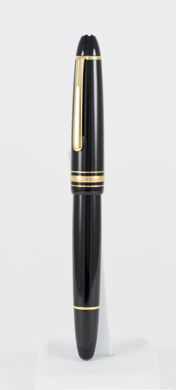 Montblanc Meisterstück Fountain Pen 585 14k Gold Nib