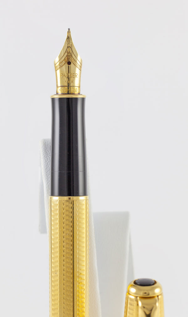 Parker Sonnet Gold Plated Fountain Pen 14k Gold Nib