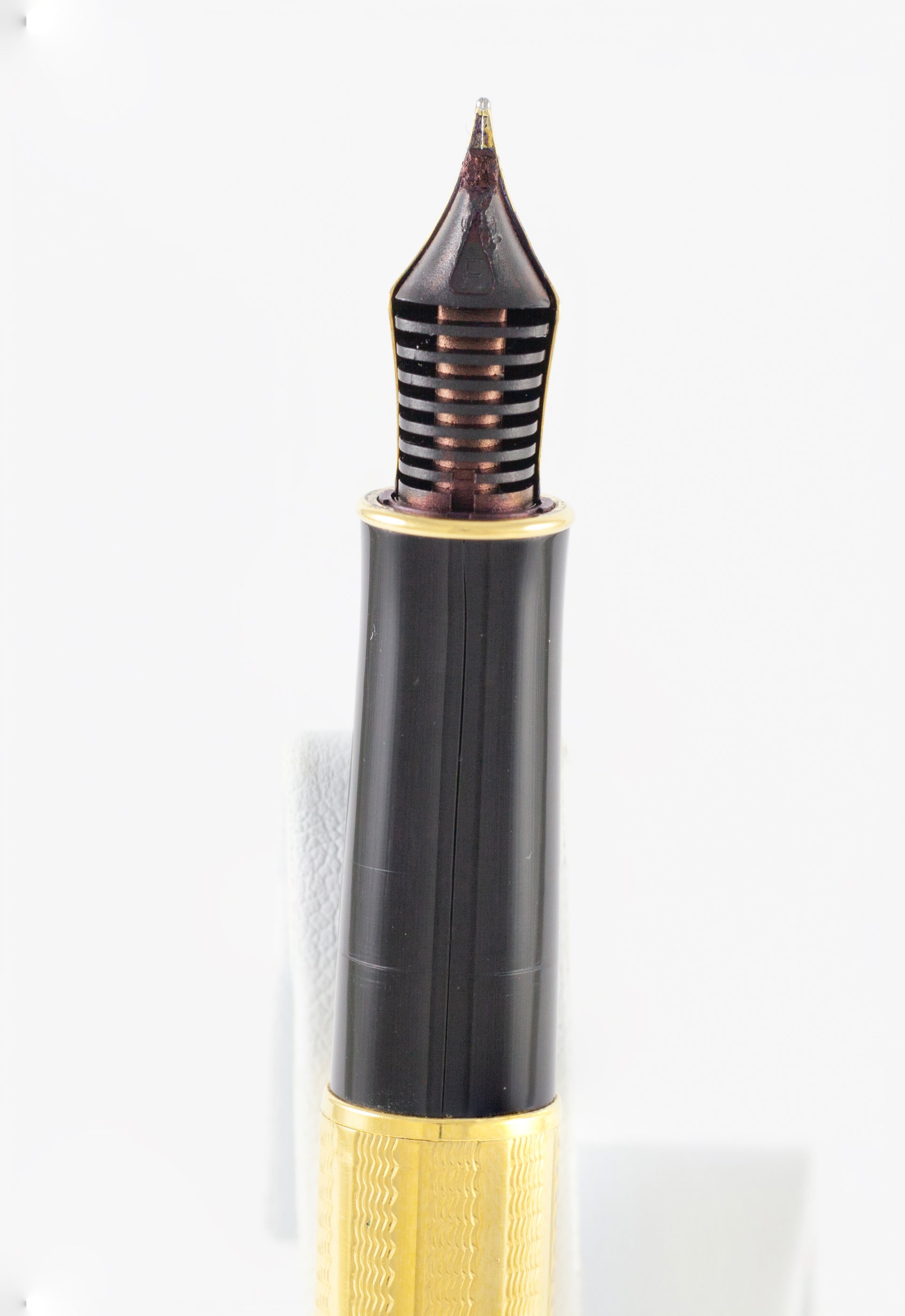 Parker Sonnet Gold Plated Fountain Pen 14k Gold Nib