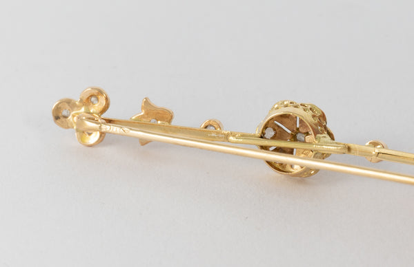 Broche antiguo en oro amarillo 18k y brillantes