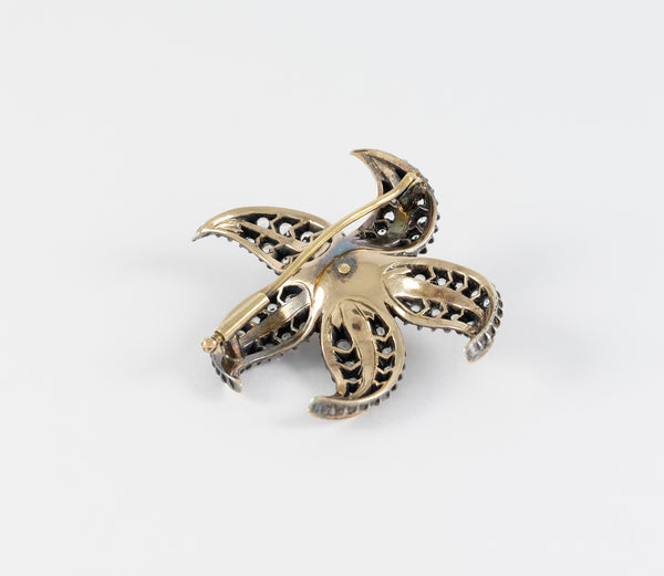 Broche antiguo en oro amarillo 18k y plata