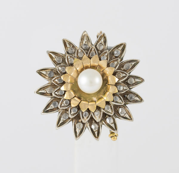 Broche antiguo en oro amarillo 18k y plata con perla y zafiros blancos