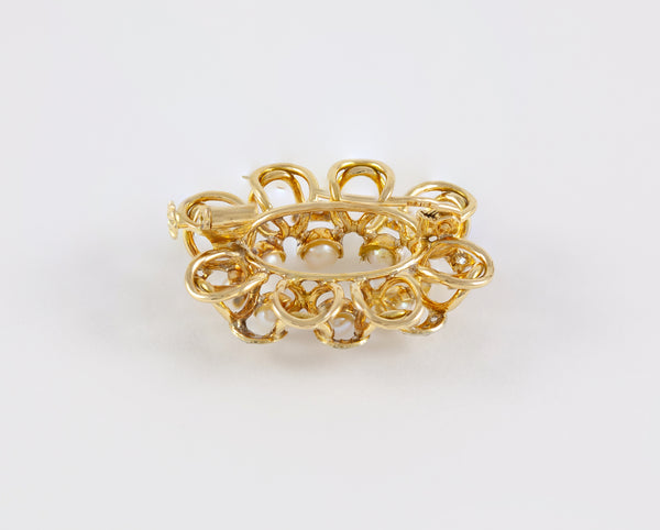 Broche antiguo en oro amarillo 18k con diamantes y perlas
