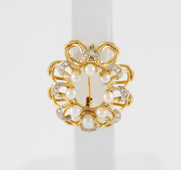 Broche antiguo en oro amarillo 18k con diamantes y perlas