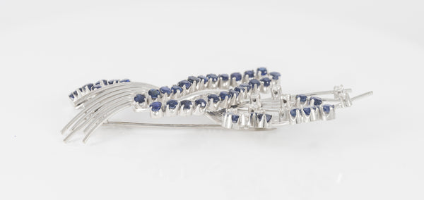 Broche vintage en oro blanco 18k con zafiros y brillantes