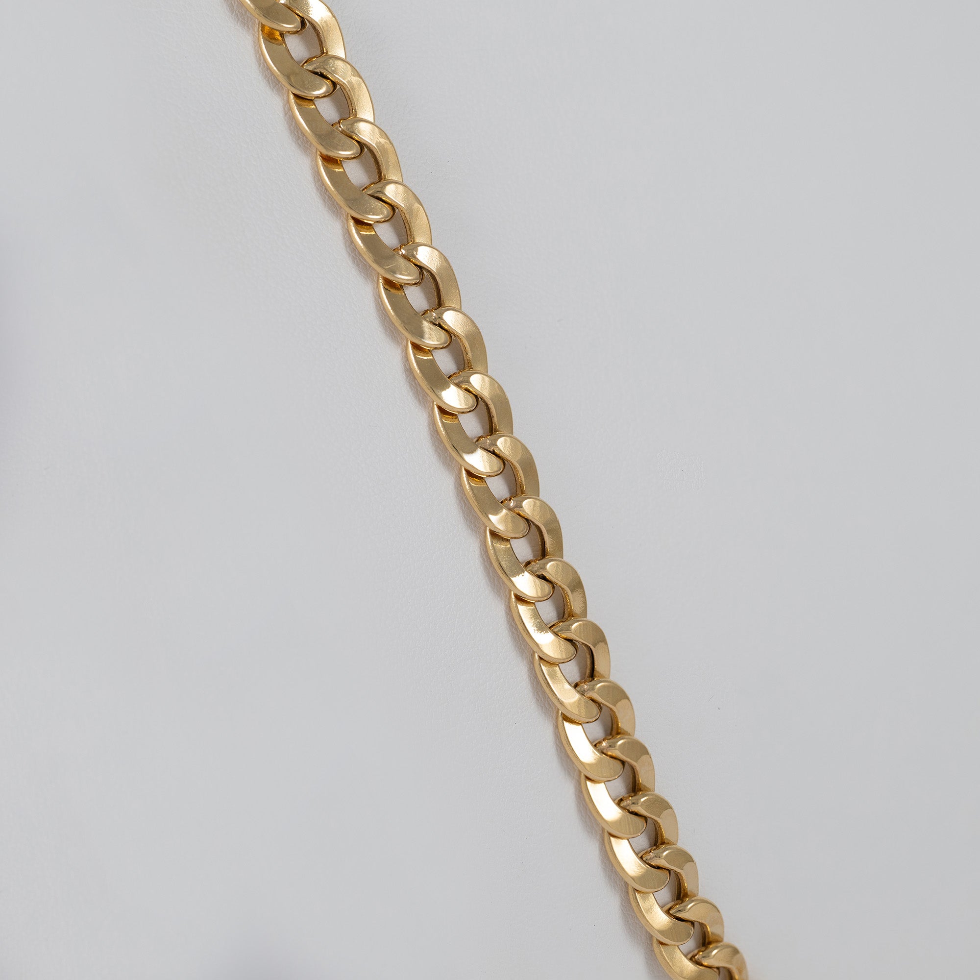 Cadena barbada de oro amarillo 18k 60cm